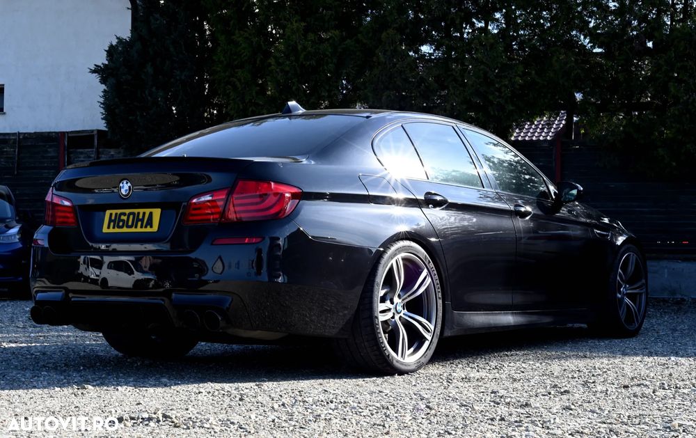BMW M5 DKG Competition - 2