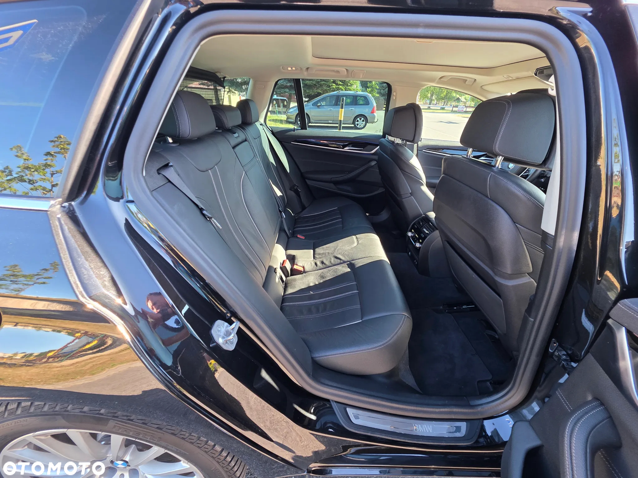 BMW Seria 5 - 16