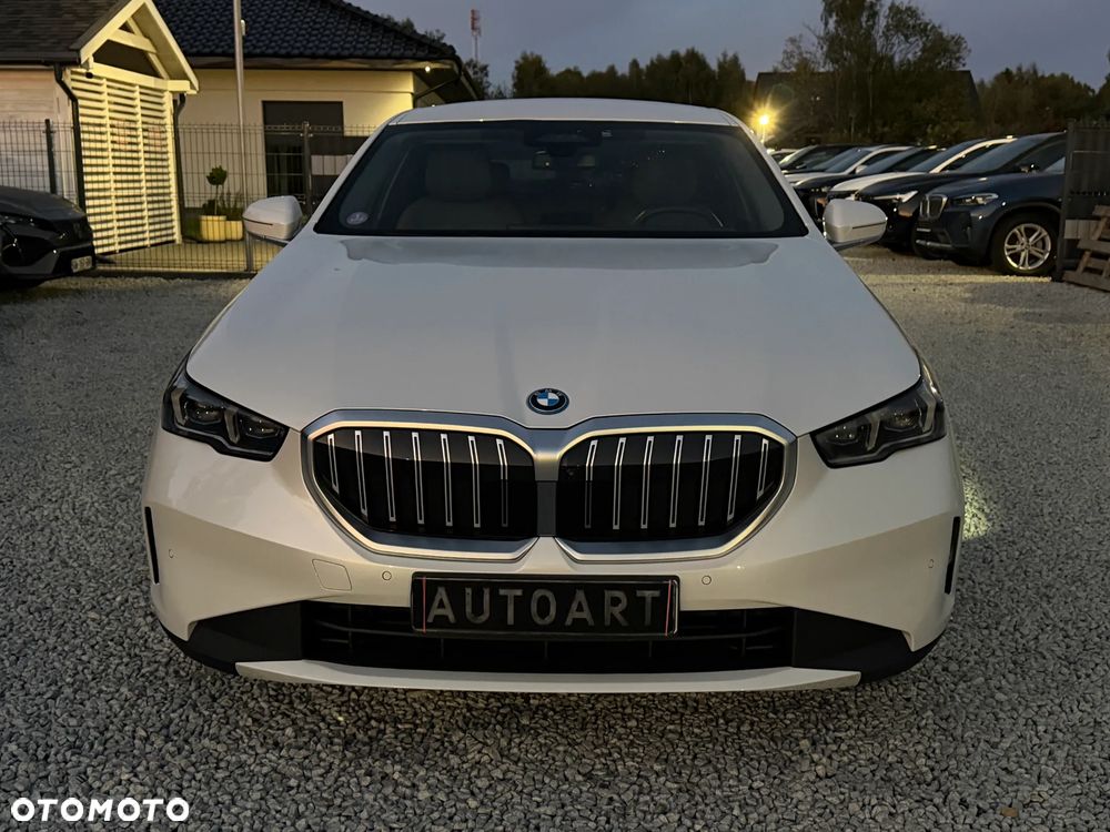 BMW Seria 5 530e xDrive - 3