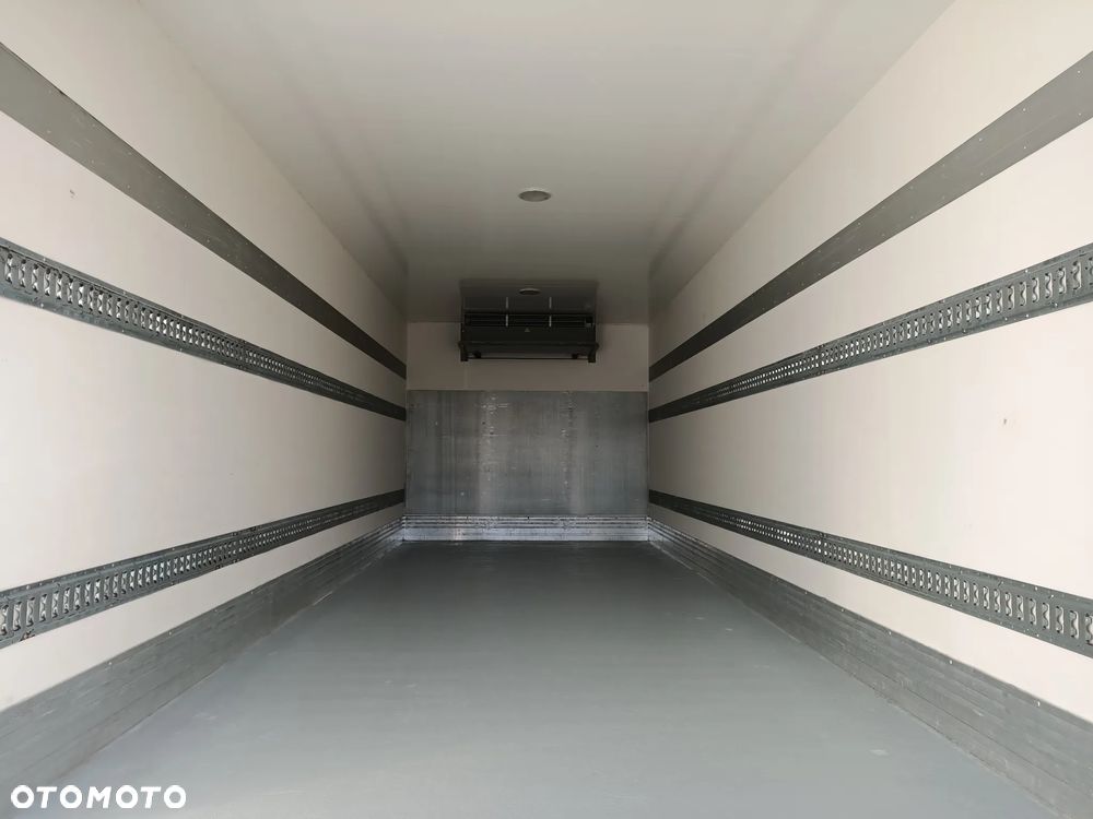 Mercedes-Benz Axor 1829NL EURO5 CHŁODNIA SUPRA 850 FRC - 10