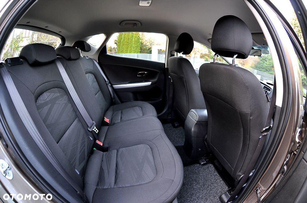 Kia Ceed 1.4 CVVT Dream Team Edition - 40