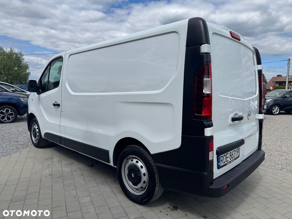 Opel Vivaro - 9