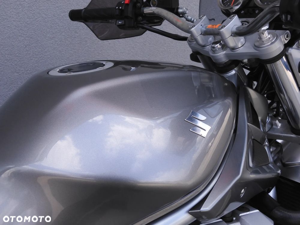 Suzuki Bandit - 23