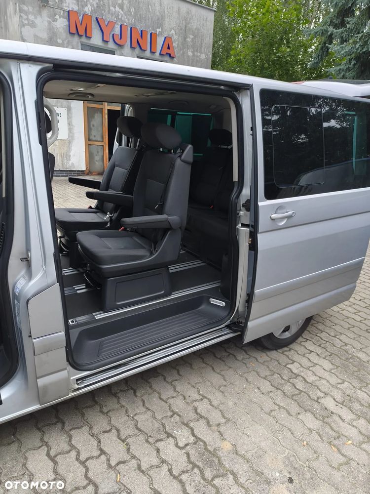 Volkswagen Transporter - 2