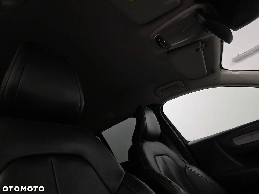 Volvo XC 40 D3 SCR Inscription - 26