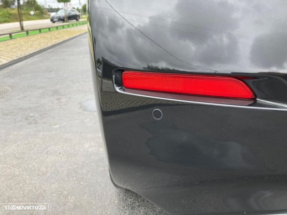 Nissan Leaf N-Connecta - 10