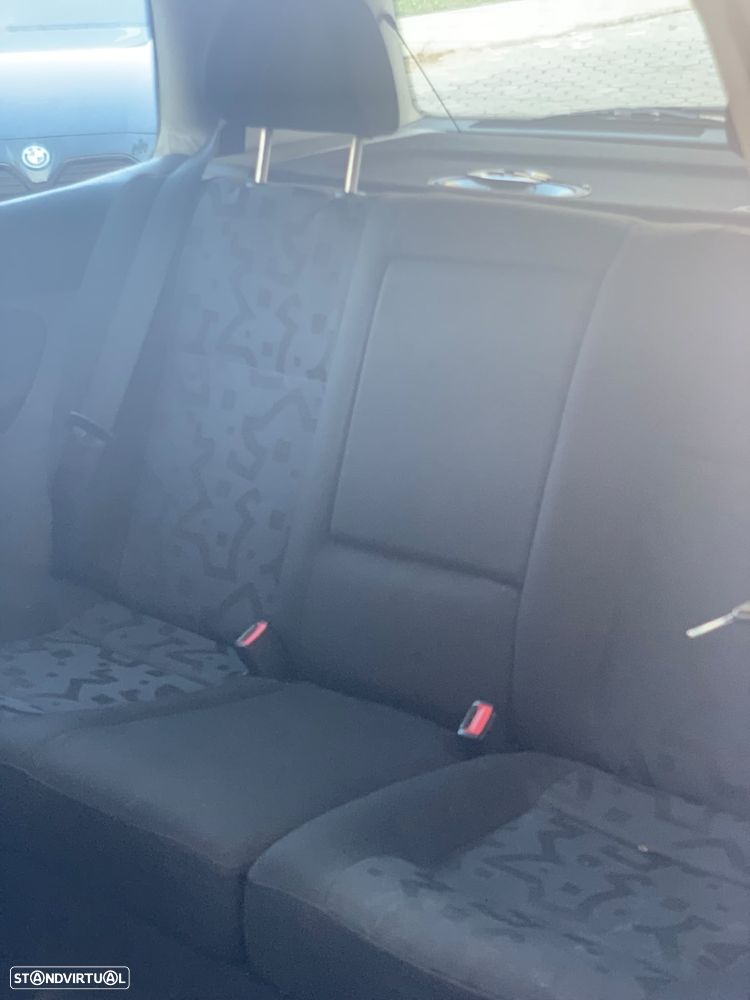 VW Golf 1.9 TDi Confortline AC - 7