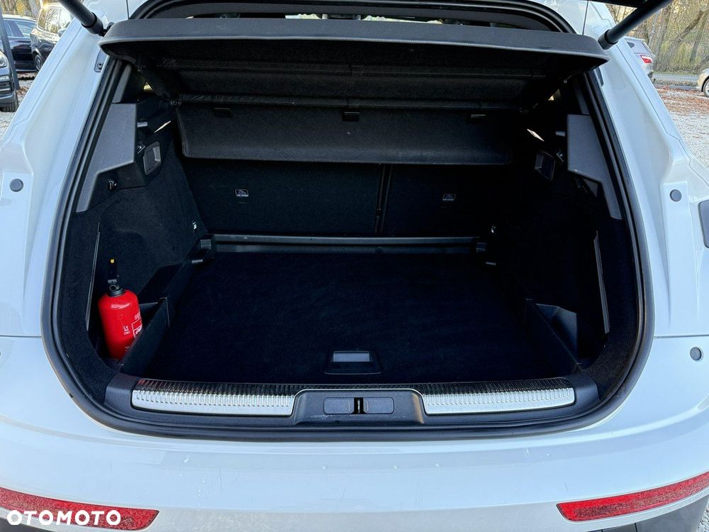 DS Automobiles DS 7 Crossback 1.6 PureTech Performance Line + - 27