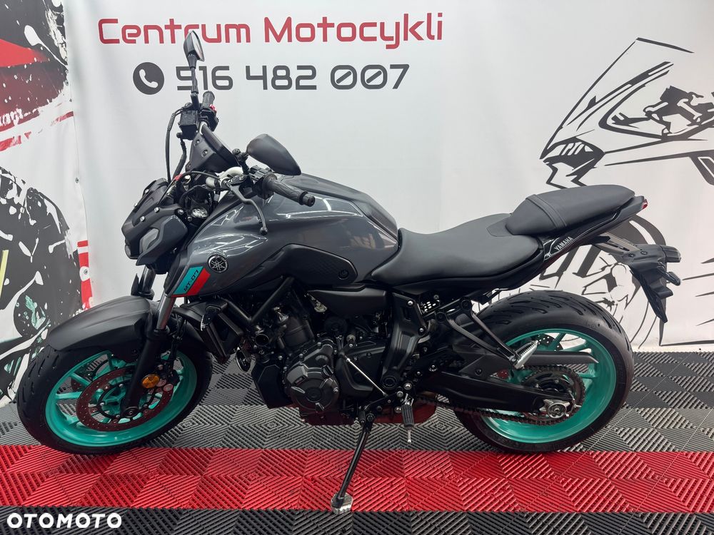 Yamaha MT - 5