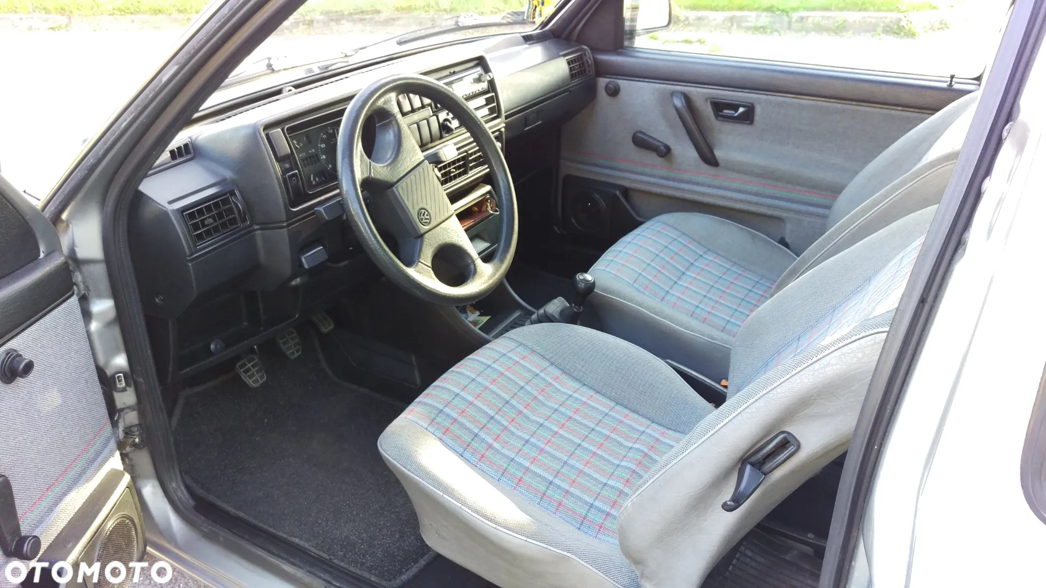 Volkswagen Golf - 13