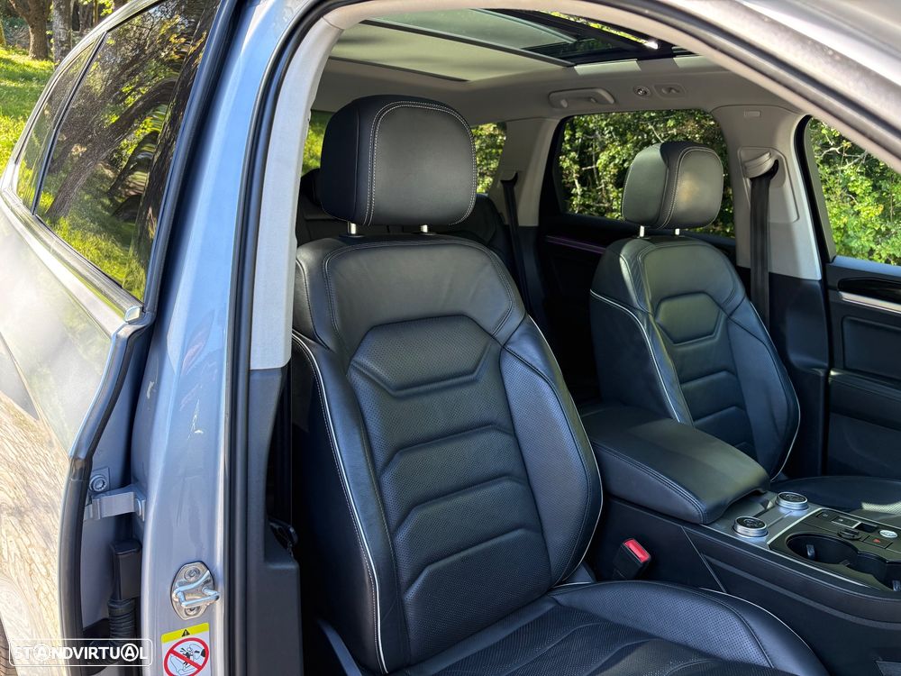 VW Touareg 3.0 TDI V6 Elegance Plus - 8