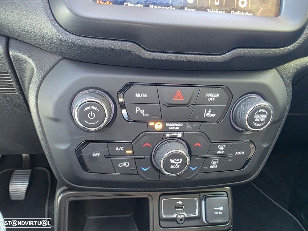 Jeep Renegade 1.0 T Limited - 17