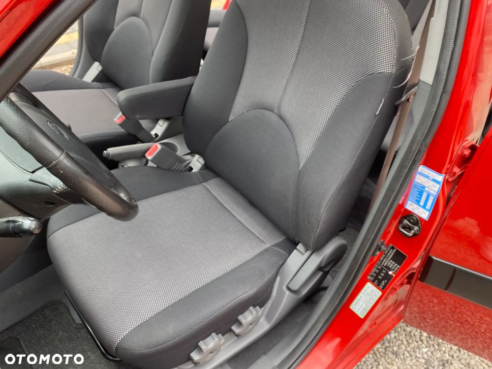 Kia Rio 1.6 Spirit - 24
