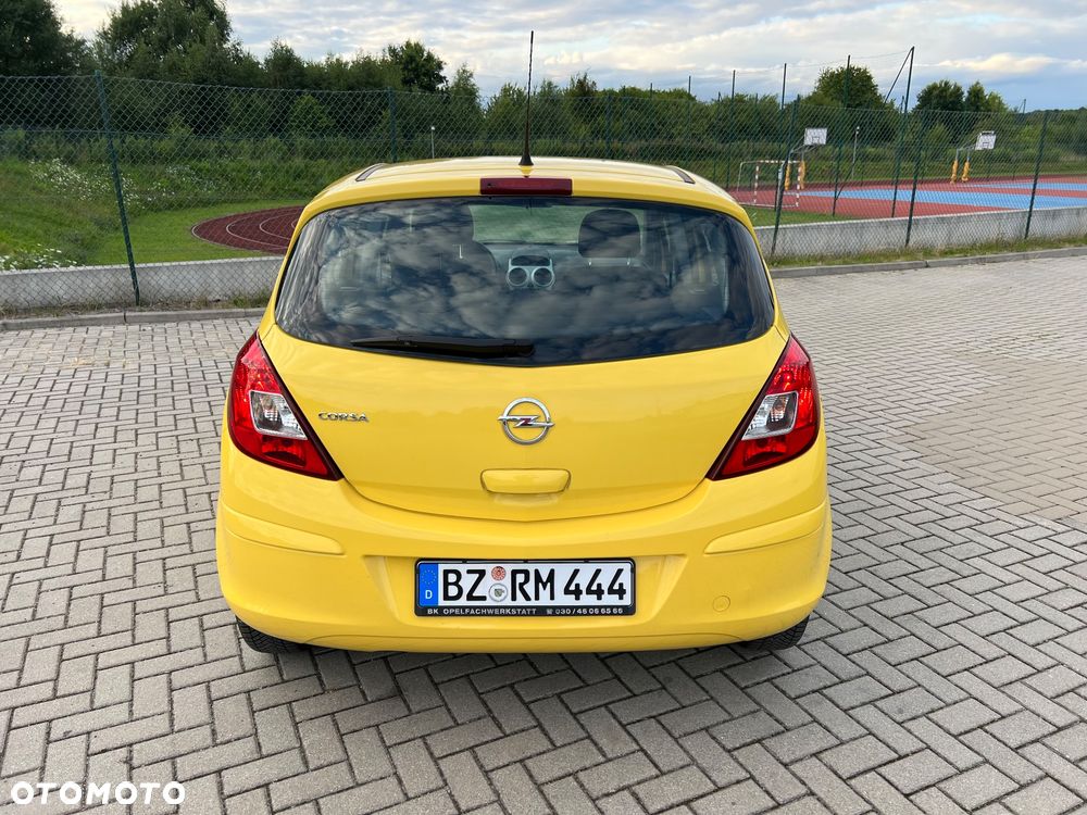 Opel Corsa - 4