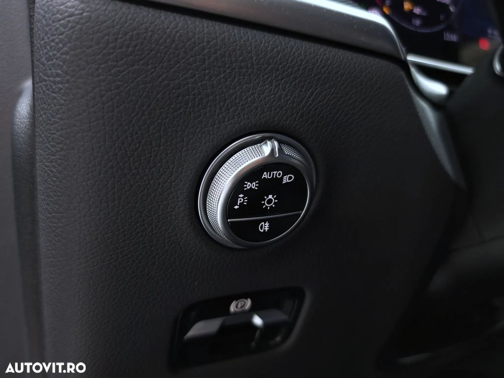 Mercedes-Benz GLC 200 4Matic 9G-TRONIC Avantgarde Advanced - 31