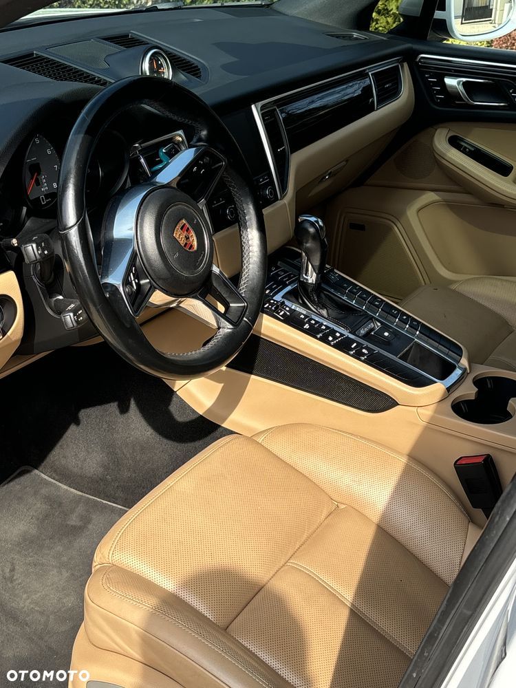 Porsche Macan S - 8