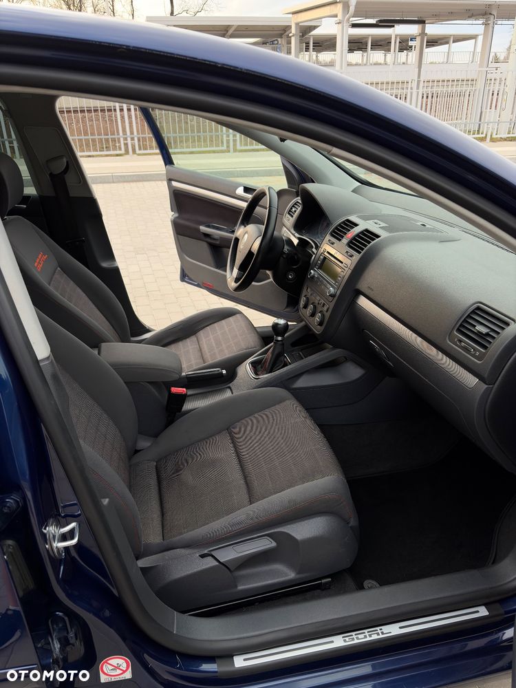 Volkswagen Golf 1.9 TDI Goal - 12