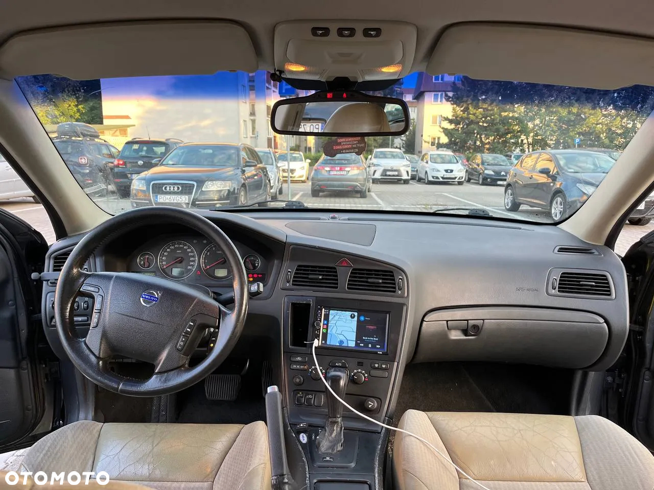 Volvo V70 2.5T Kinetic - 2