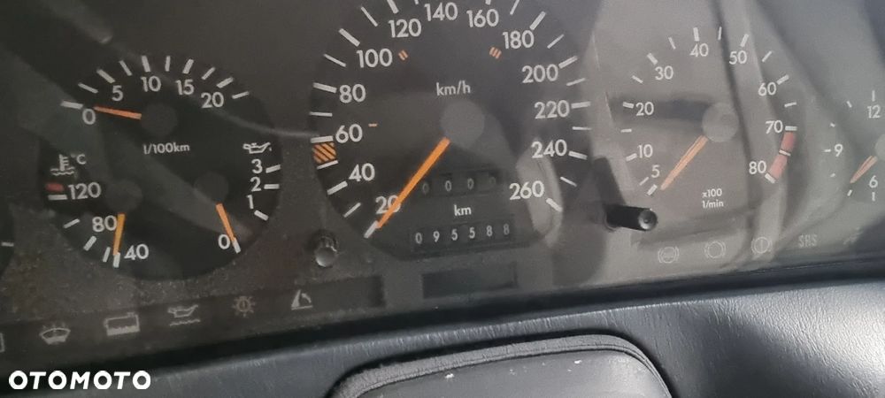 Mercedes-Benz SL - 14