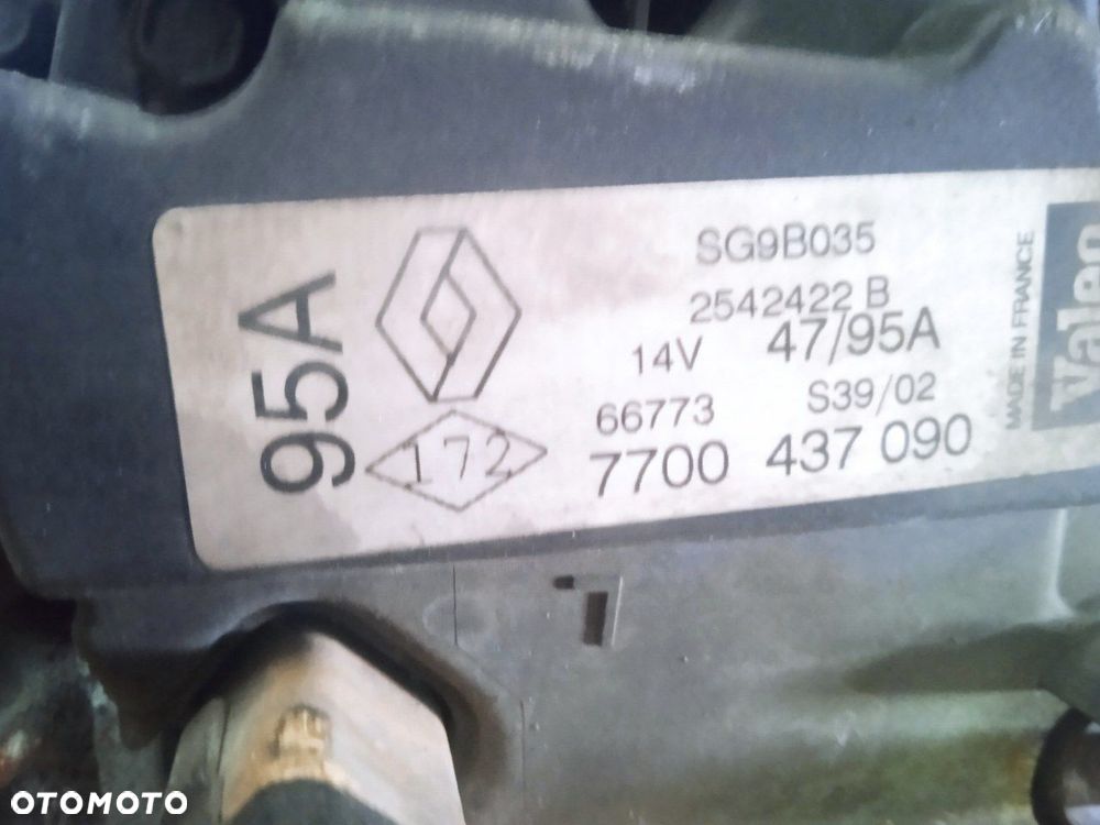 Alternator Renault Clio II 7700437090 - 2