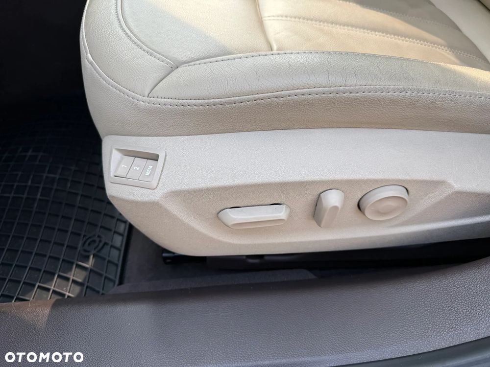 Opel Insignia 2.0 Turbo 4x4 Design Edition - 24