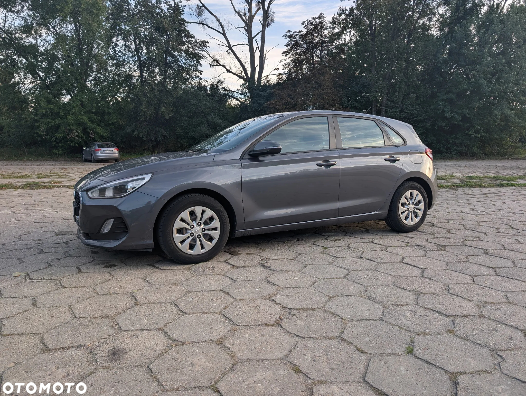 Hyundai i30 1.4 Classic + - 3