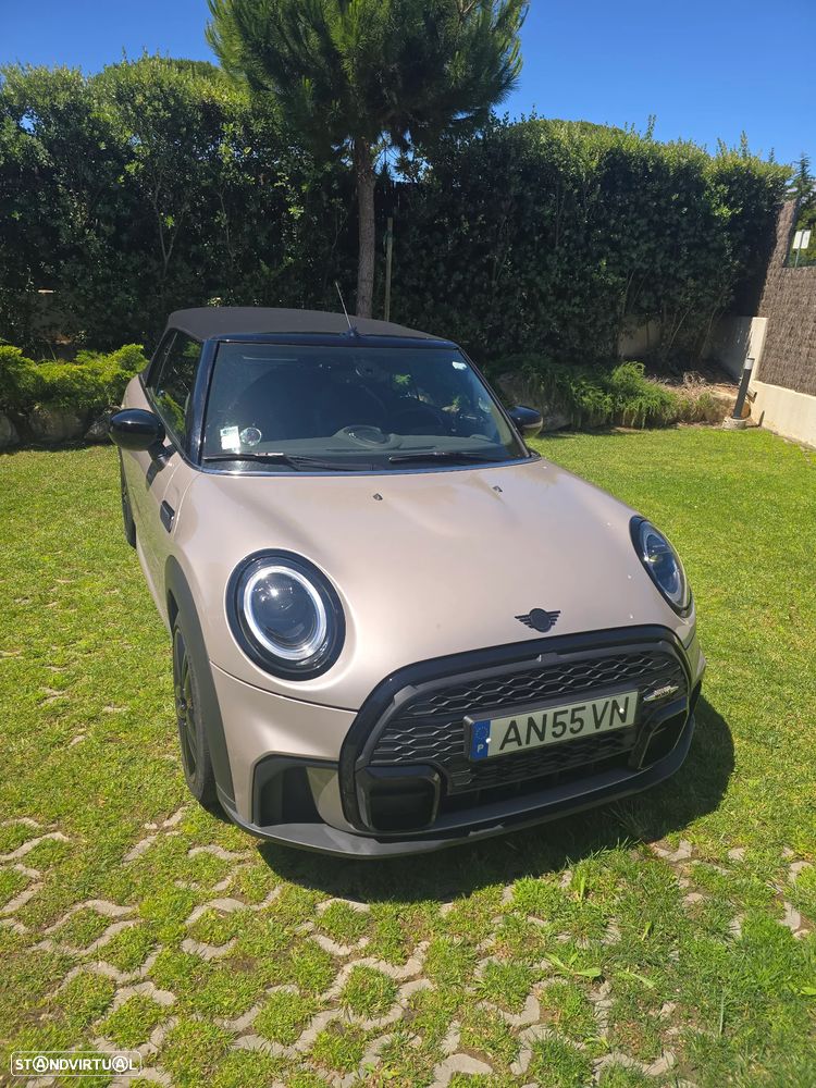 MINI Cabrio Cooper Premium Extra JCW Auto - 11
