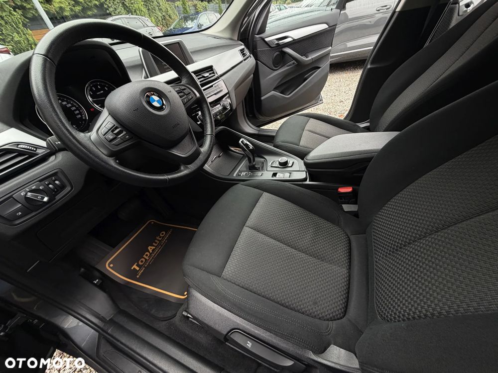 BMW X1 sDrive20i Advantage - 18
