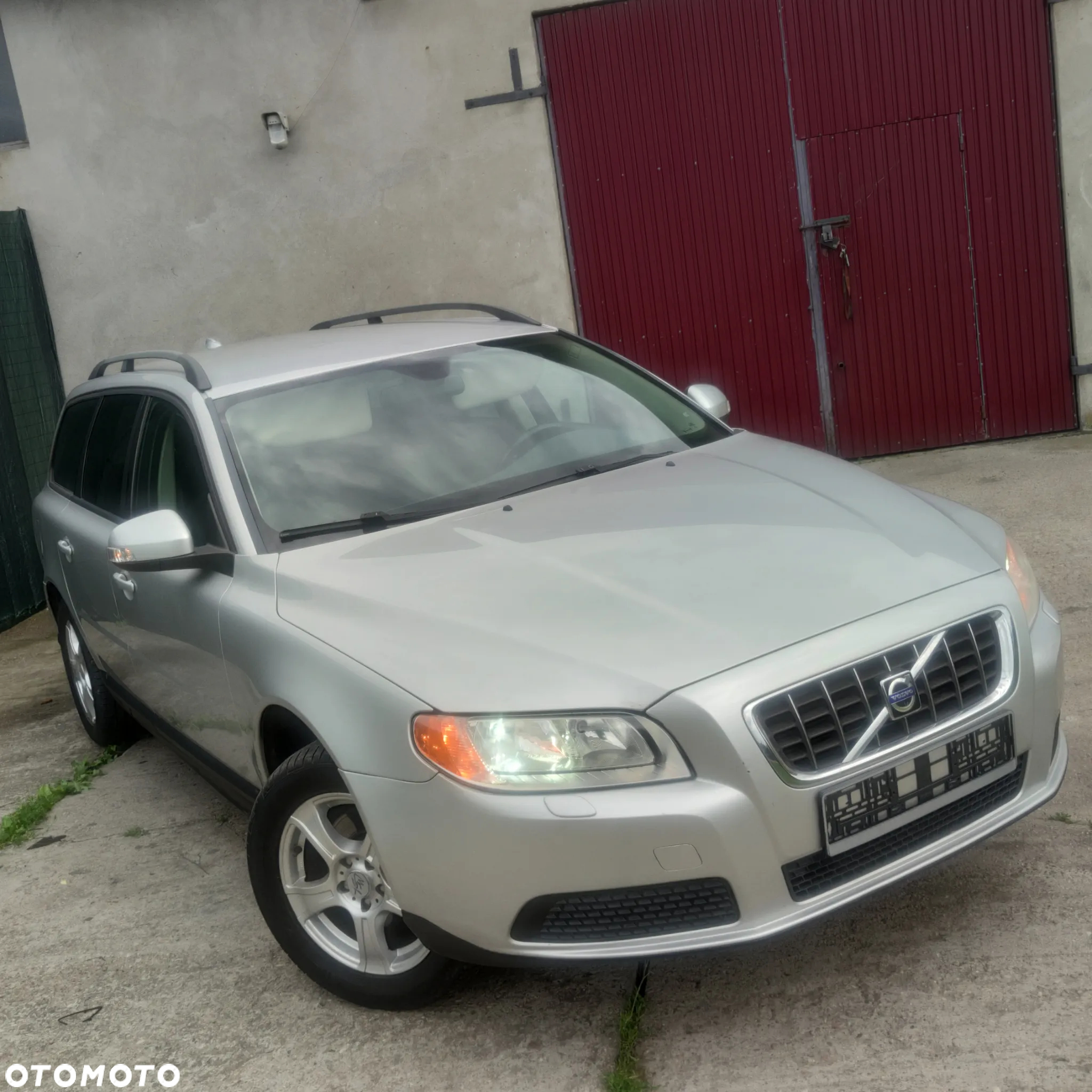 Volvo V70 2.0 Momentum - 11