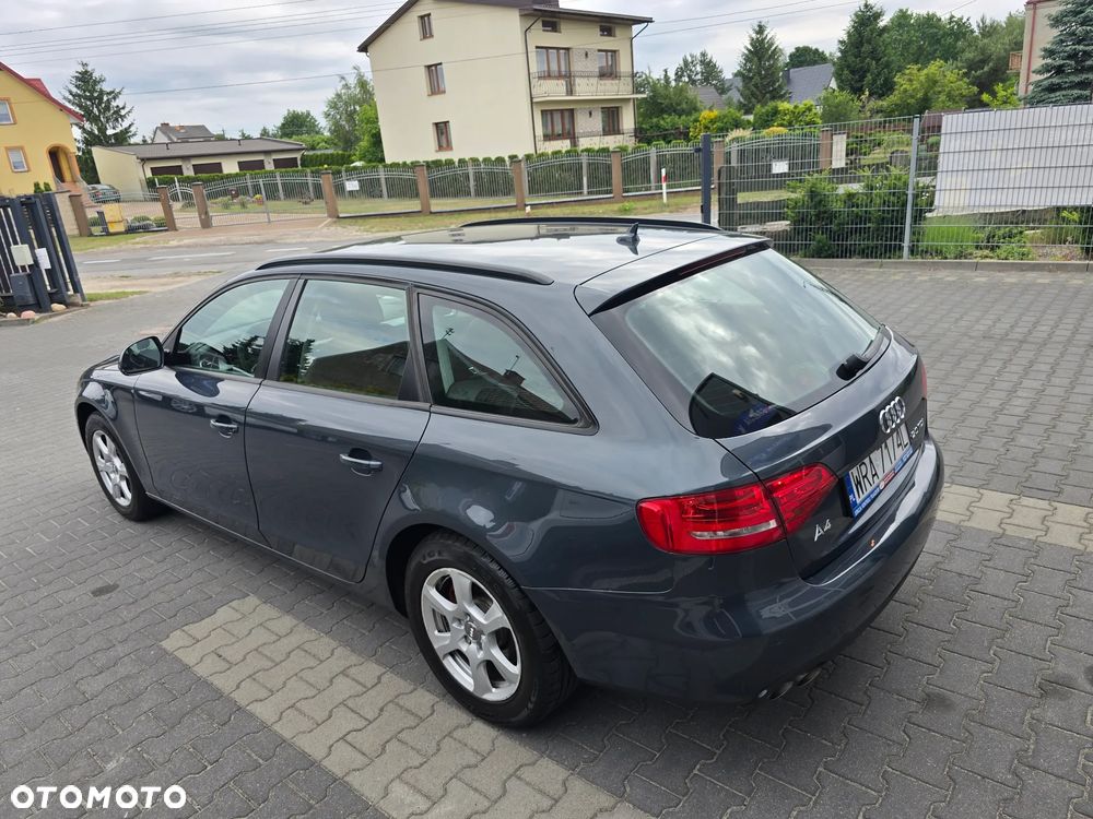 Audi A4 Avant 2.0 TDI DPF Ambition - 25