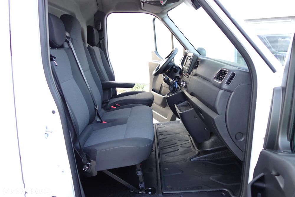 Renault Master 2.3  Dci 150 KM L2H2 Klima Kamera - 8