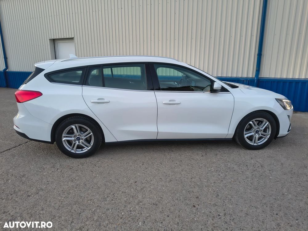 Ford Focus - 5