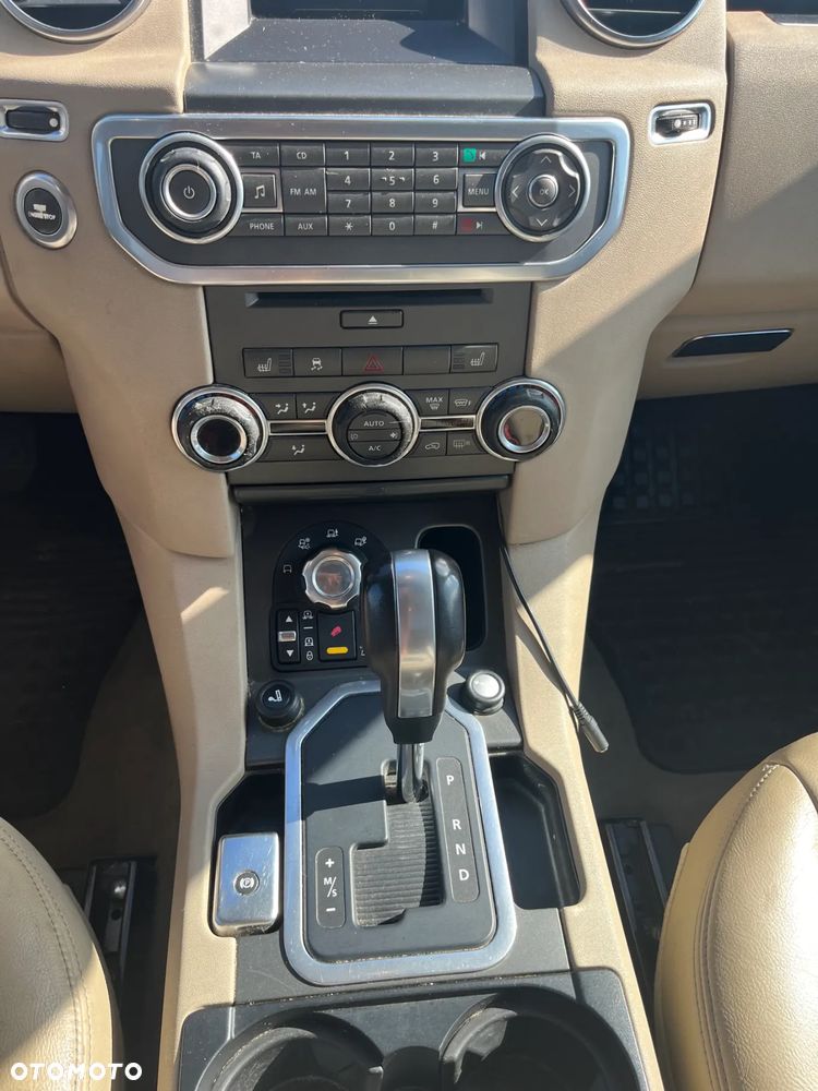 Land Rover Discovery - 18