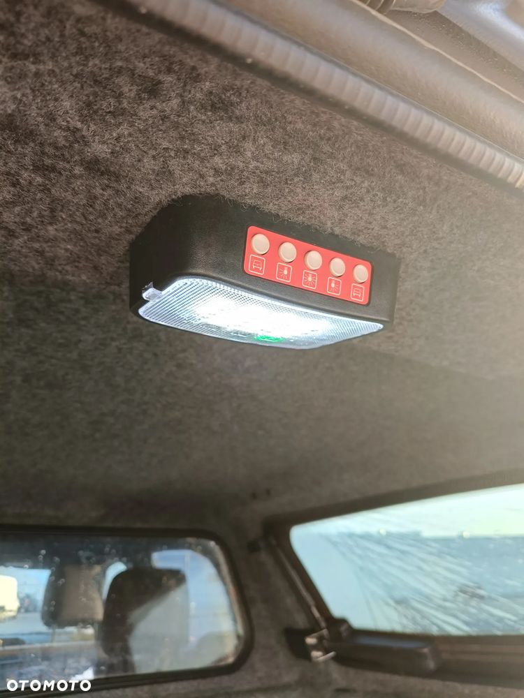Isuzu D-Max 1.9 DC LSE - 11