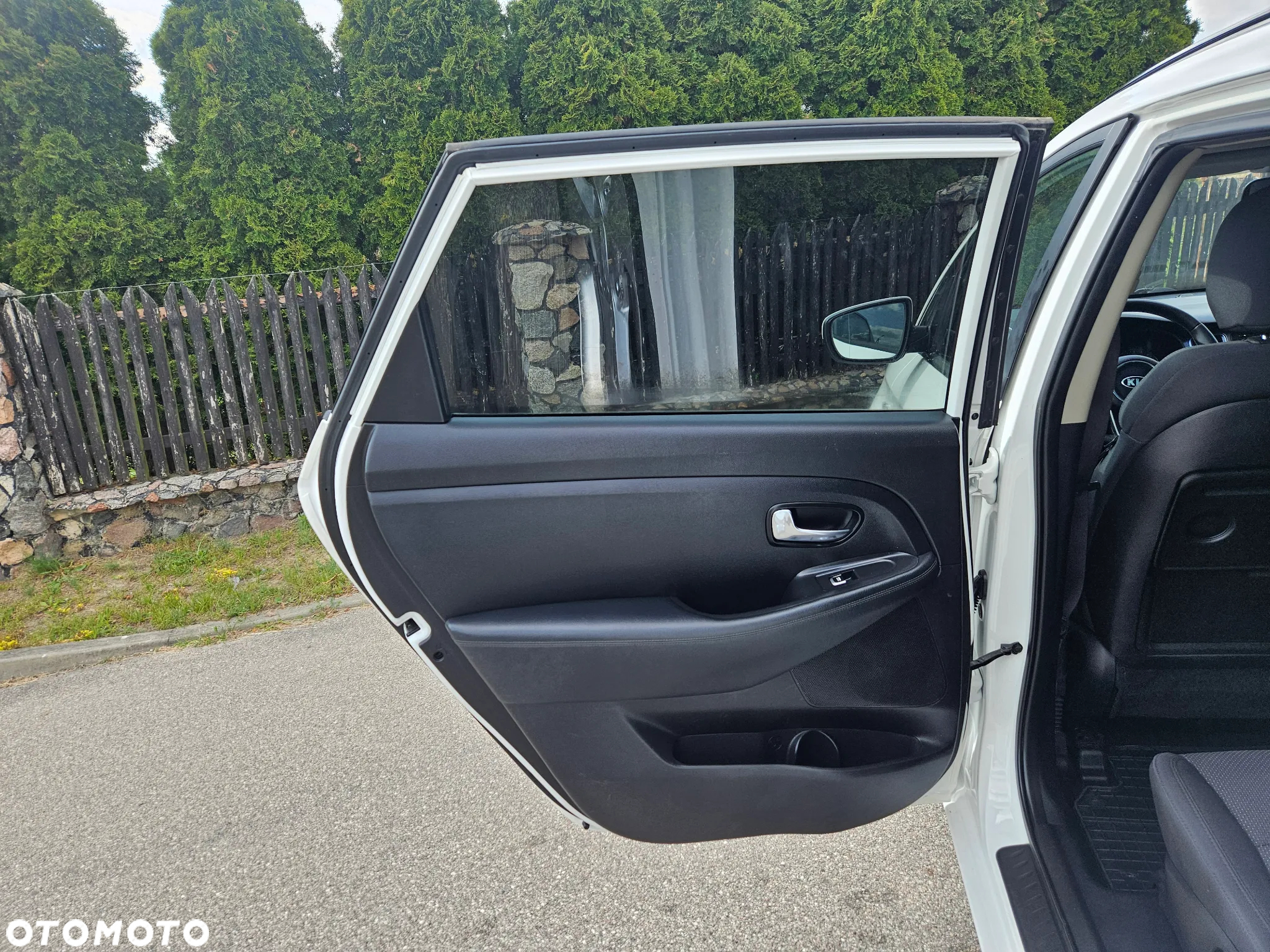 Kia Carens 1.6 GDI L EU6 - 34
