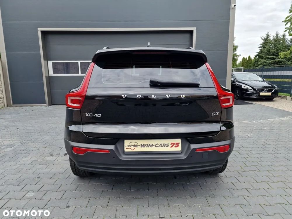 Volvo XC 40 D3 Momentum - 12