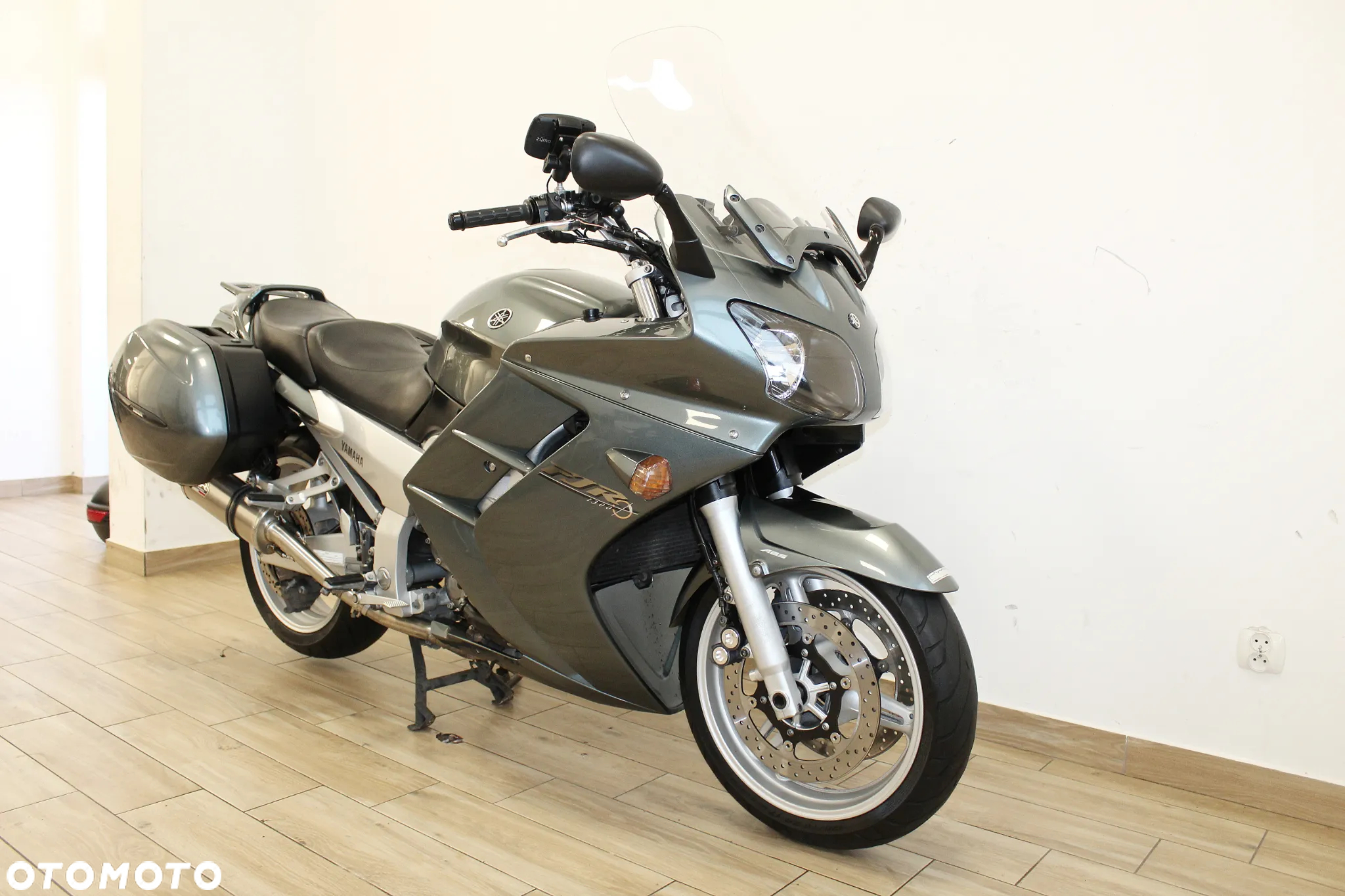 Yamaha FJR - 3