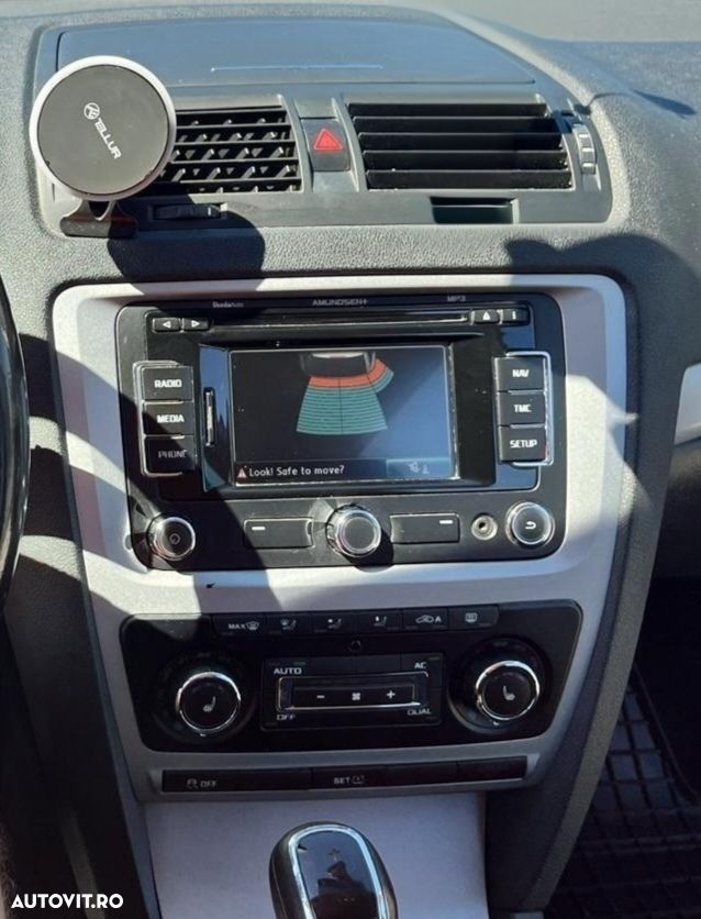 Skoda Octavia 1.6 TDI Ambiente - 8