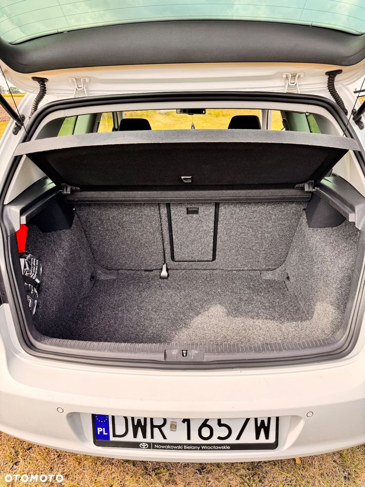 Volkswagen Golf - 9