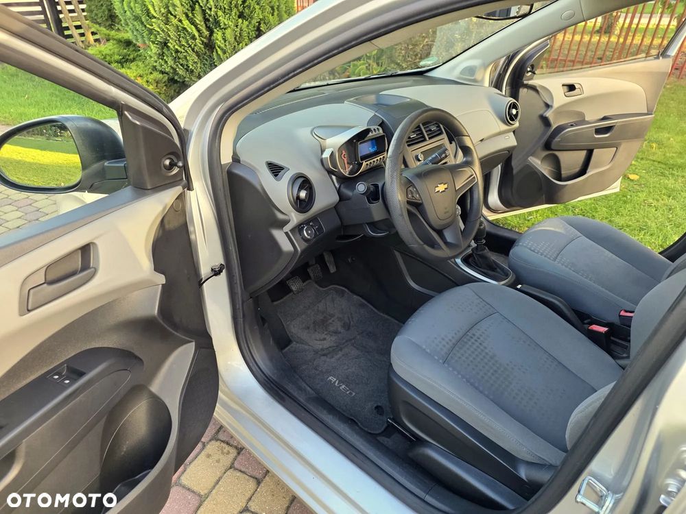 Chevrolet Aveo 1.2 LS - 7