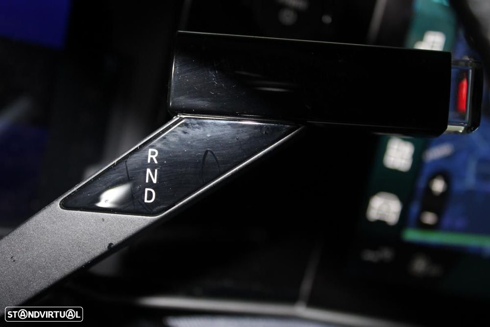 Renault 4 E-Tech 52 kWh Techno Autonomia Conforto - 21