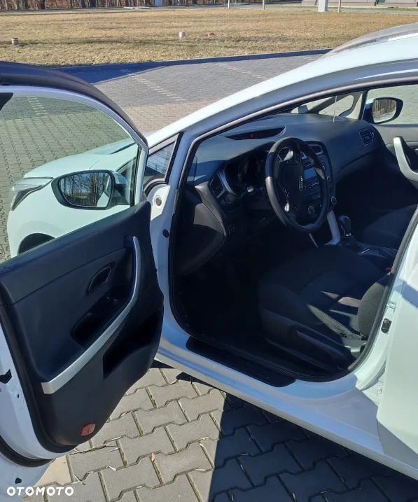 Kia Ceed 1.4 S - 4