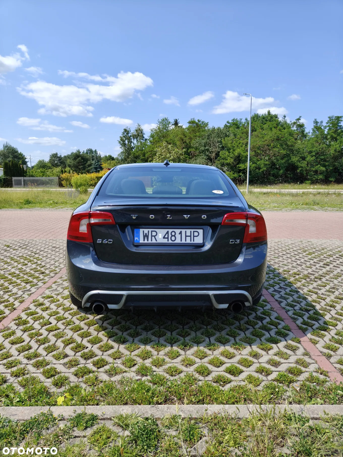 Volvo S60 D3 R-Design - 5