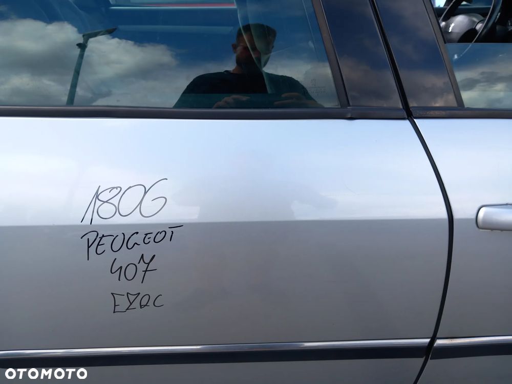PEUGEOT 407 DRZWI PRAWE TYLNE PRAWY TYŁ KOMBI KOLOR: EZRC - 3