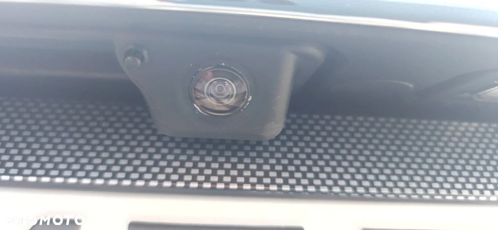 Skoda Superb 2.0 TDI SCR Style DSG - 11