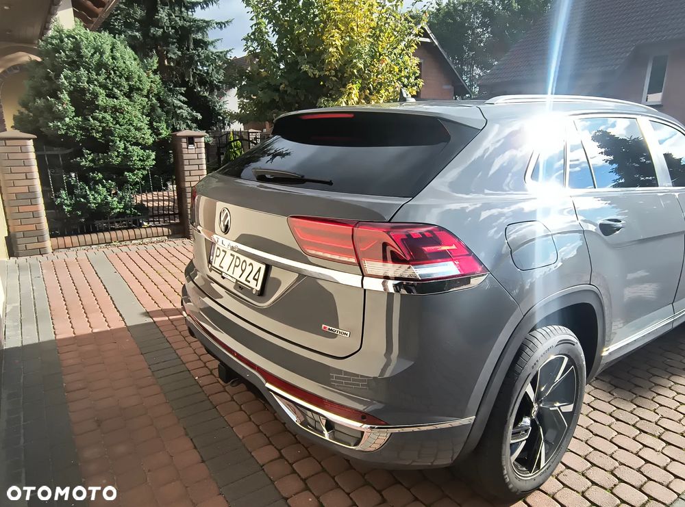 Volkswagen Atlas - 2