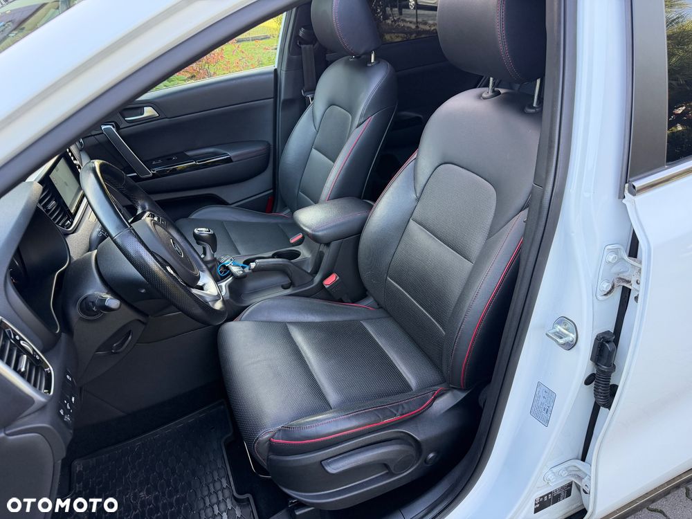 Kia Sportage 1.6 T-GDI GT Line 2WD - 23