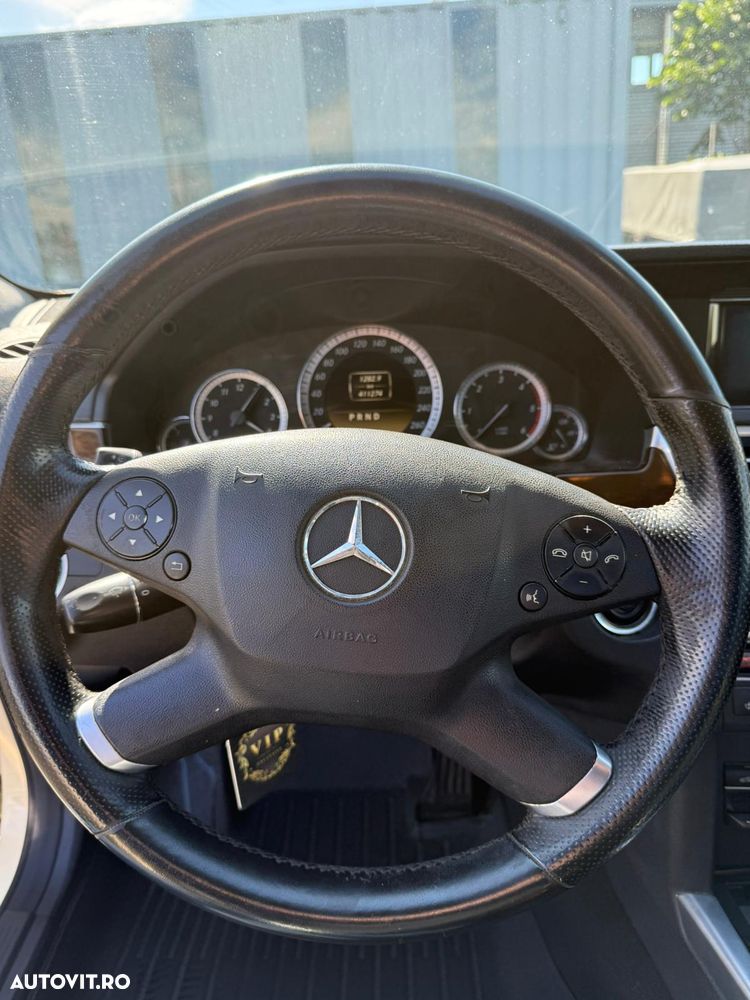Mercedes-Benz E - 9