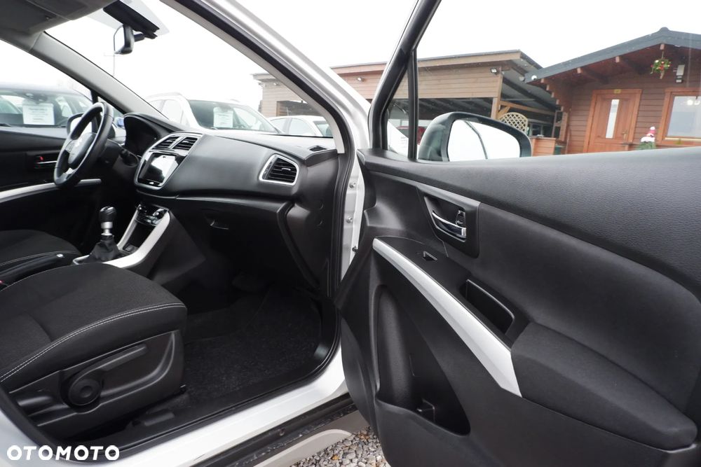 Suzuki SX4 S-Cross 1.4 Boosterjet Allgrip Comfort - 3