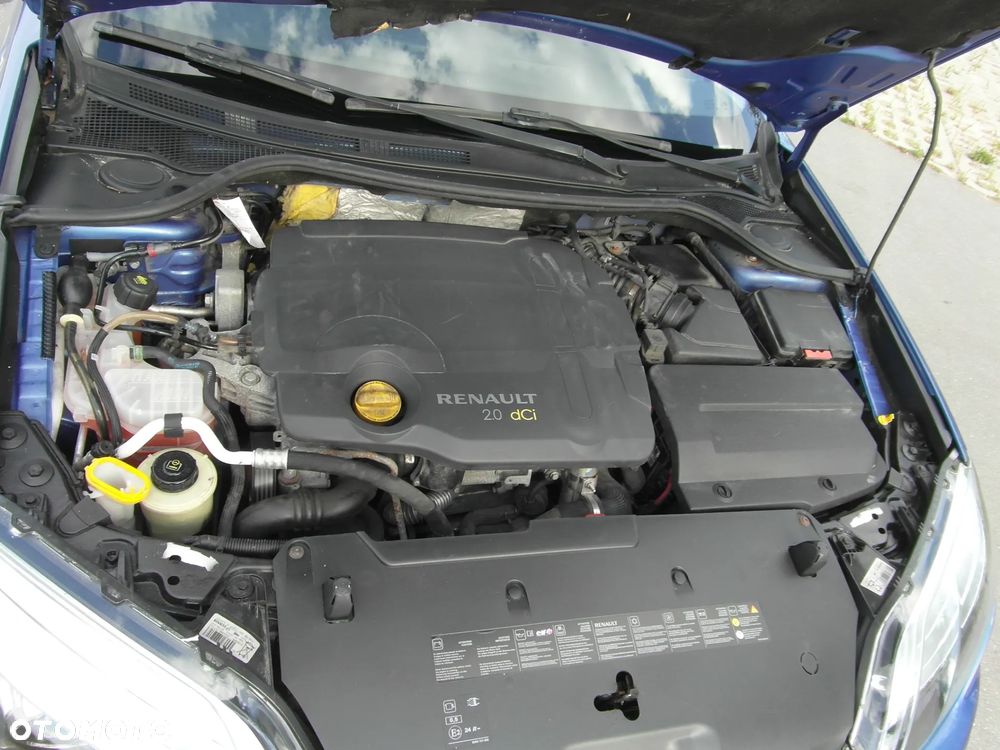 Renault Laguna 2.0 DCi FAP GT - 35